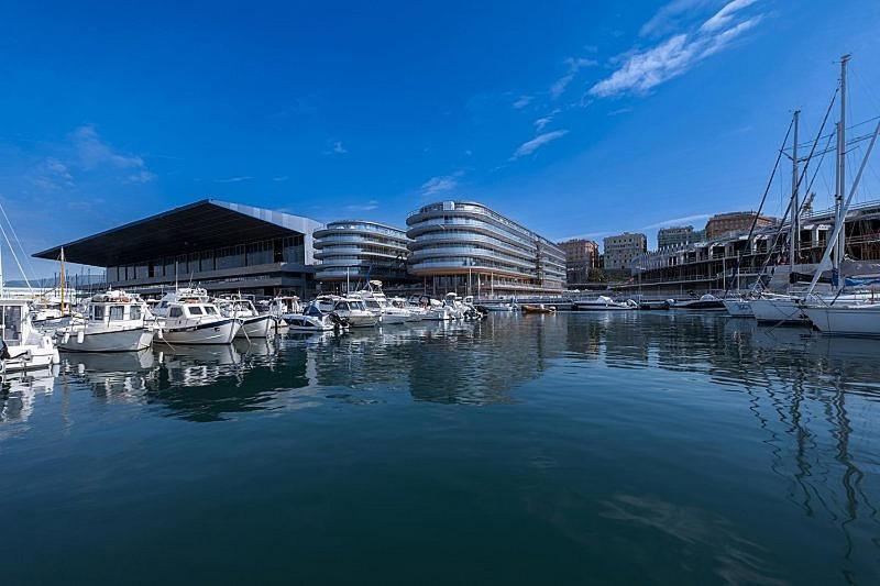 Waterfront Experience *