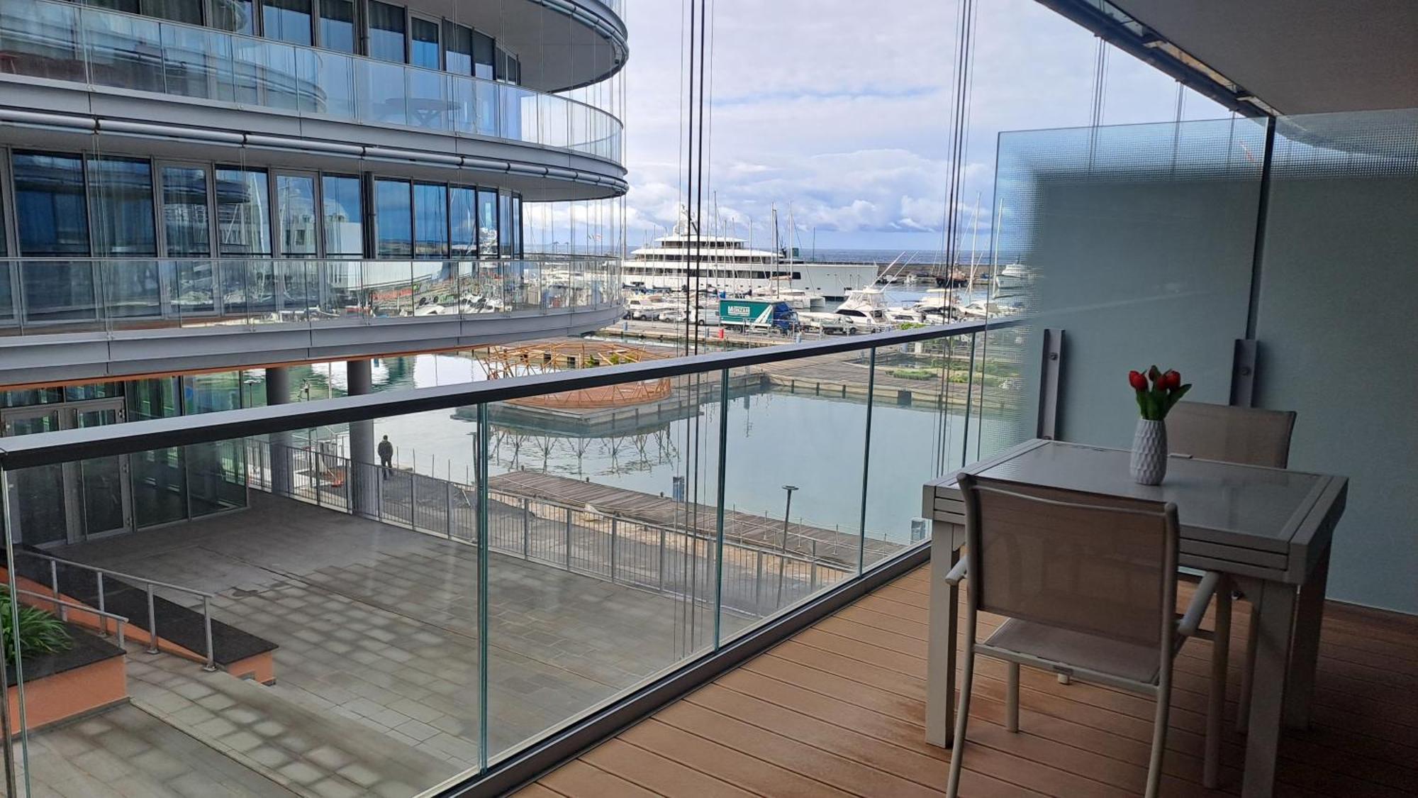 Waterfront Experience * Genua
